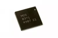 MOS 8371 (FAT AGNUS) chip